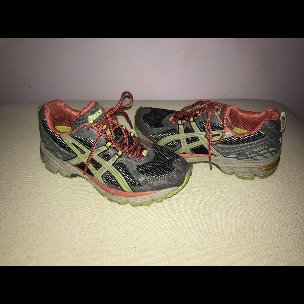 ASICS tennis shoes